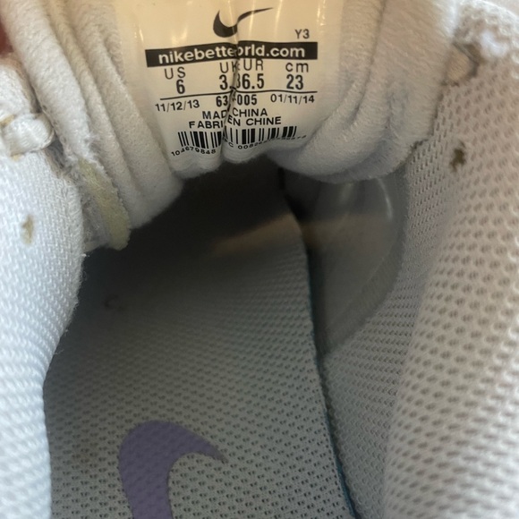 Nike Women’s Vapor 9.5 Tour Runners - Picture 4 of 5